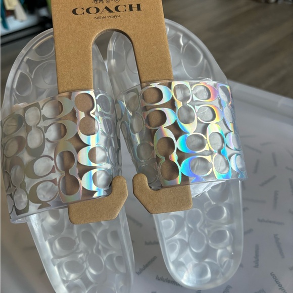 Coach slides sandals 🩴 clear size 5.5 new with tags 🏷️ 🔥🔥🔥🔥🔥🔥🔥 - Picture 1 of 13